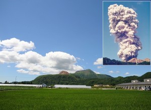 今朝の有珠山と77年8月7日の噴火